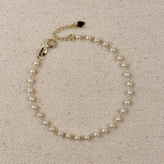 18k Gold Filled 3mm Pearl Bracelet: 7.25 inches