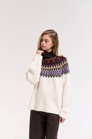 MEDIUM  FAIR ISLE TURTLENECK SWEATER: CAROB MULTI