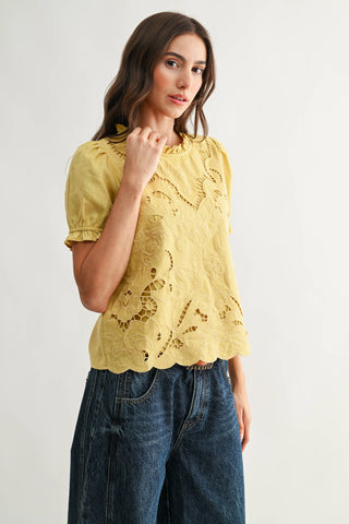 Embroidered Short Sleeve Blouse: OFF WHITE