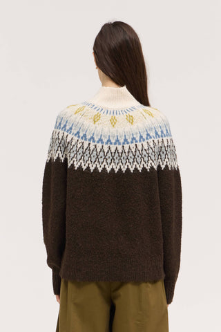MEDIUM  FAIR ISLE TURTLENECK SWEATER: CAROB MULTI