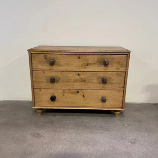 European Pine Wood Dresser