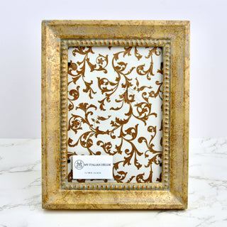 Italian Florentine Carved Wood Gold Distressed Photo Frame: 5x7